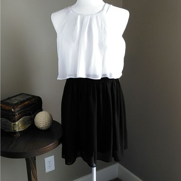 By & By Girls dress Sz 16.5 - Picture 1 of 11